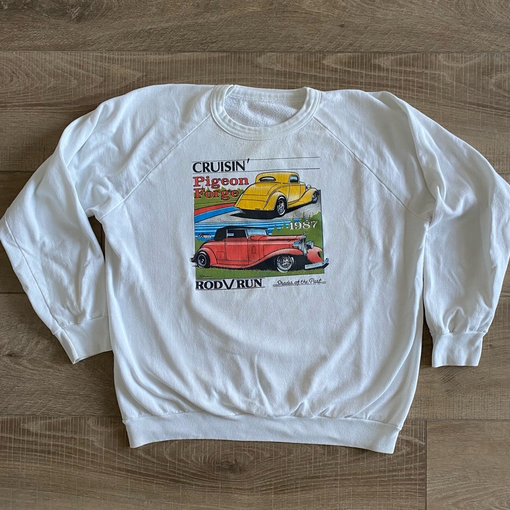 Vintage Cruisin’ Pigeon Forge 1987 crewneck sweatshirt - Rod Run (LARGE)